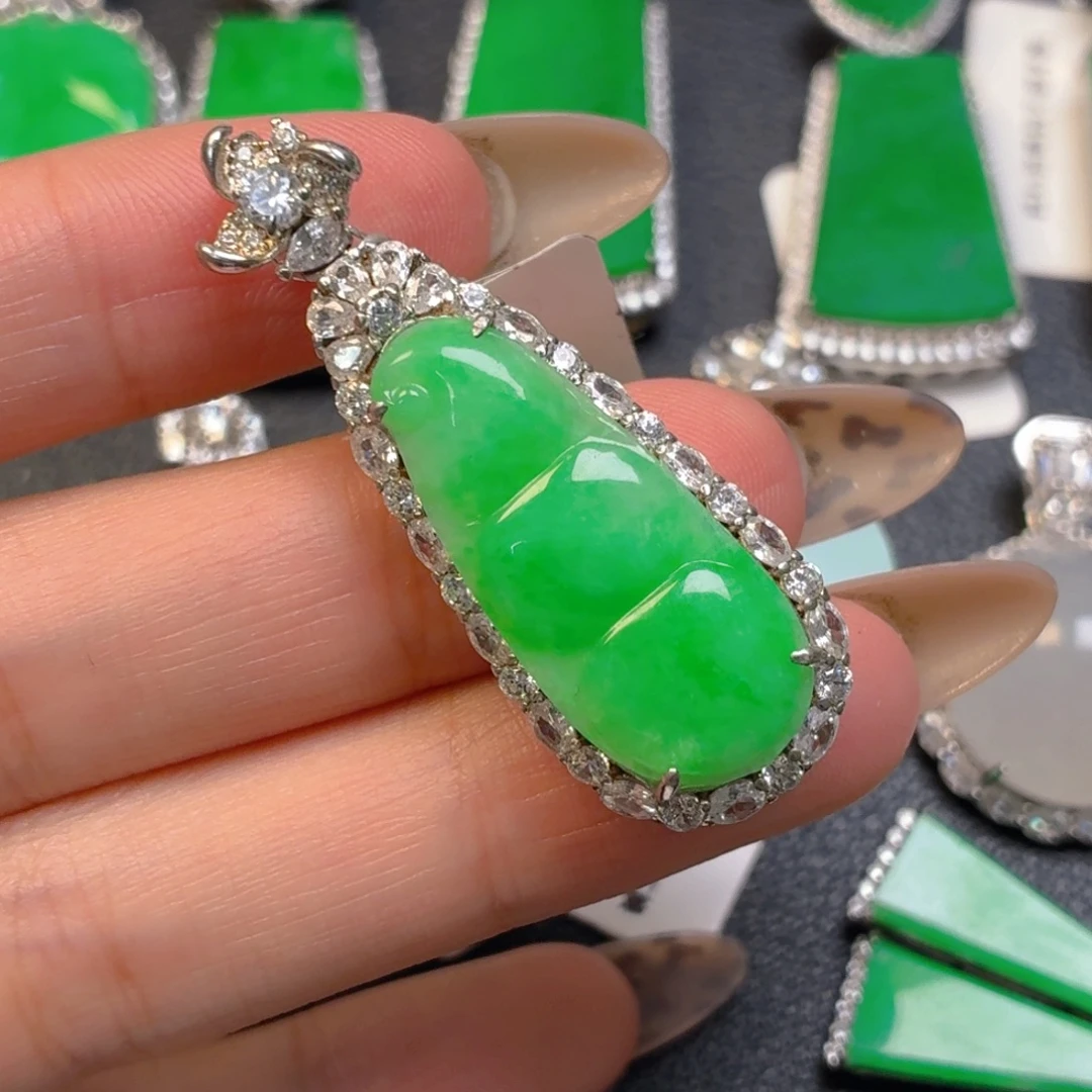 翡翠银S925镶嵌颈饰