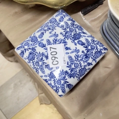 每****哈陶瓷制品有瑕疵处理