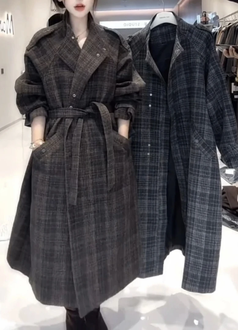 秋冬季英伦风设计感加厚保暖格子毛呢外套宽松显瘦气质长款大衣