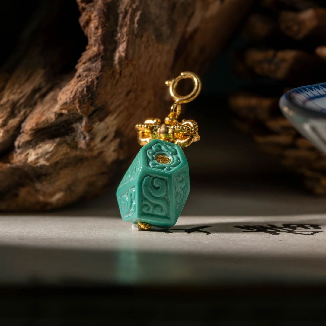 【世间臻宝】18K绿松石DIY滴流吊坠/Q1868/多样性发一件/8mm+/9