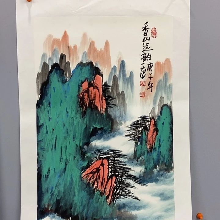 手绘作品等多种形式进行