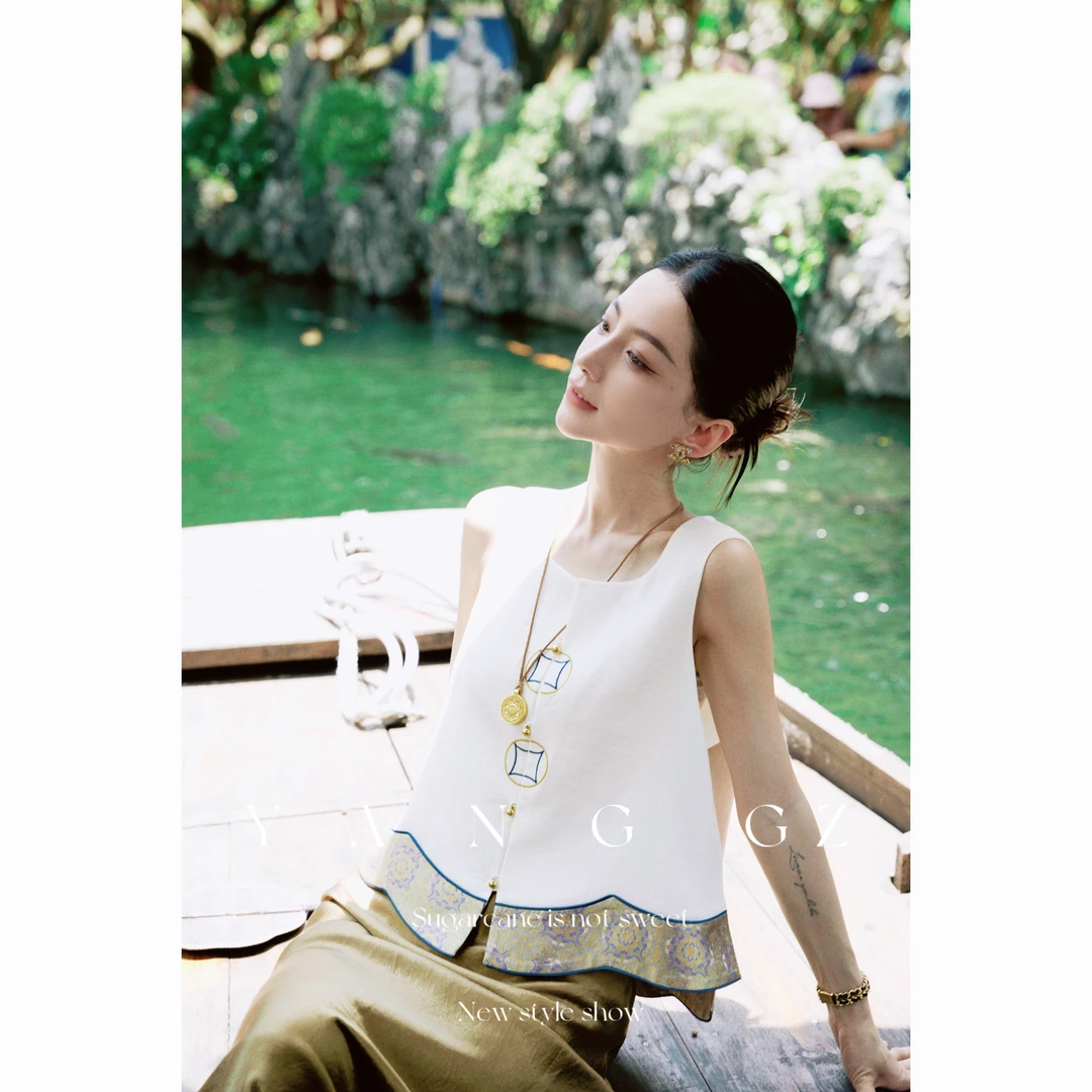 YANG GZ【Q】新中式方领铜钱纹开衫马甲女 GZ5152GL656061