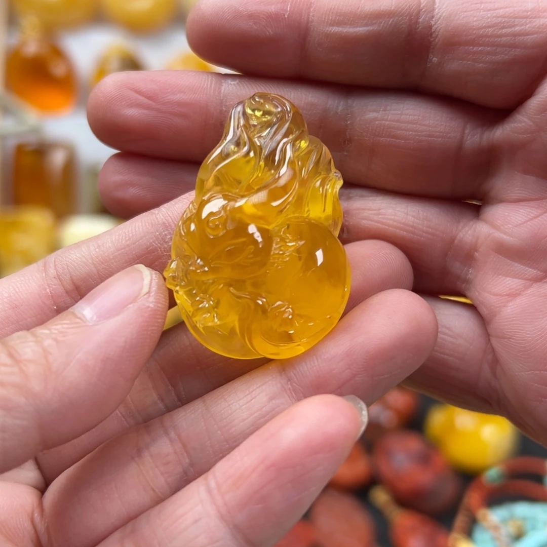 蜜蜡未镶嵌颈饰6.9克