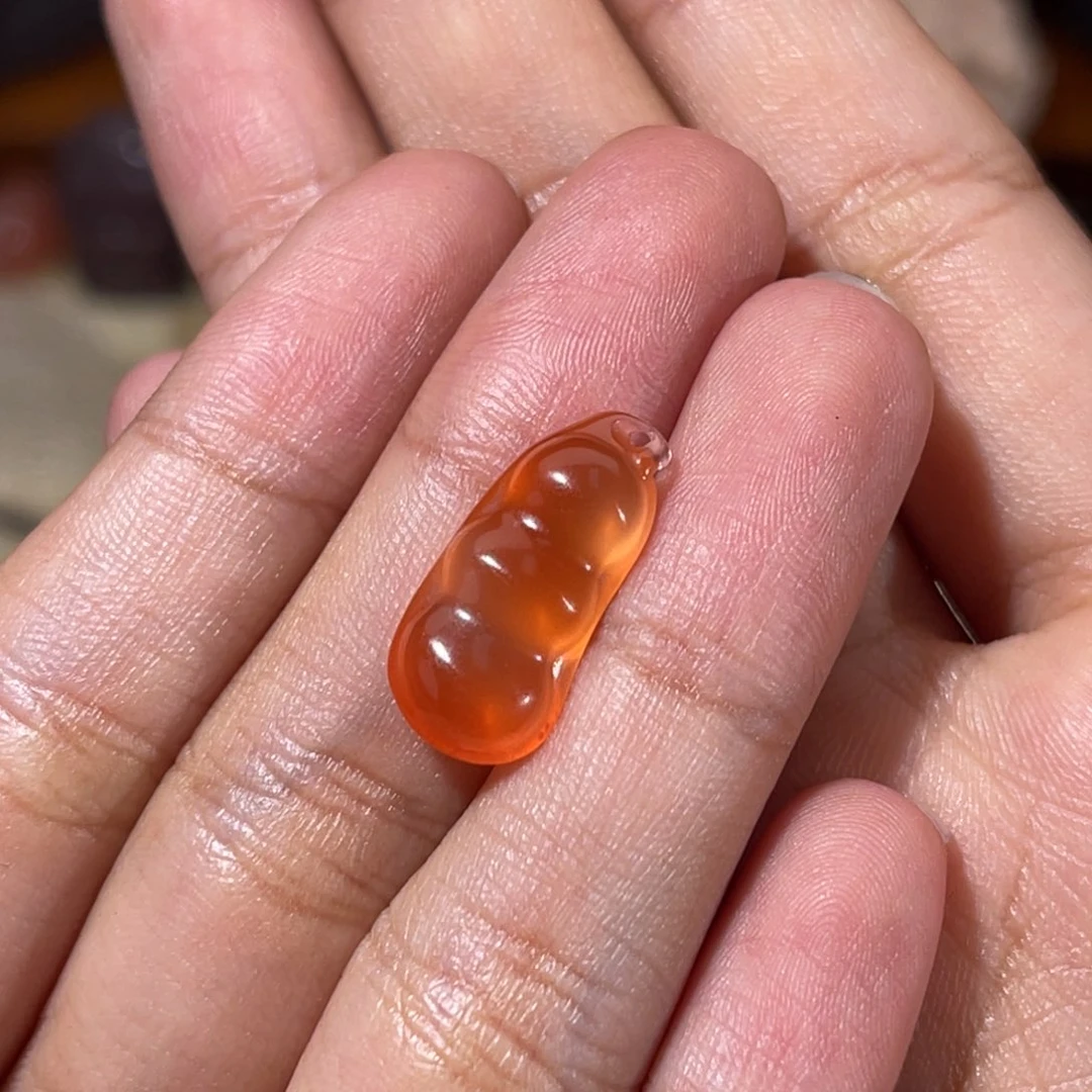 南红玛瑙丽江料福豆19.5x9.2mm未镶嵌