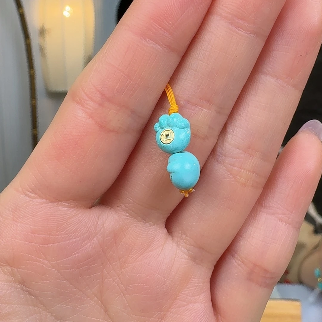 绿松石未镶嵌挂件