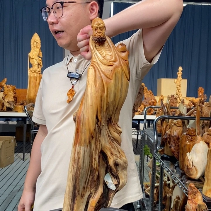 柏木(崖柏)随型摆件