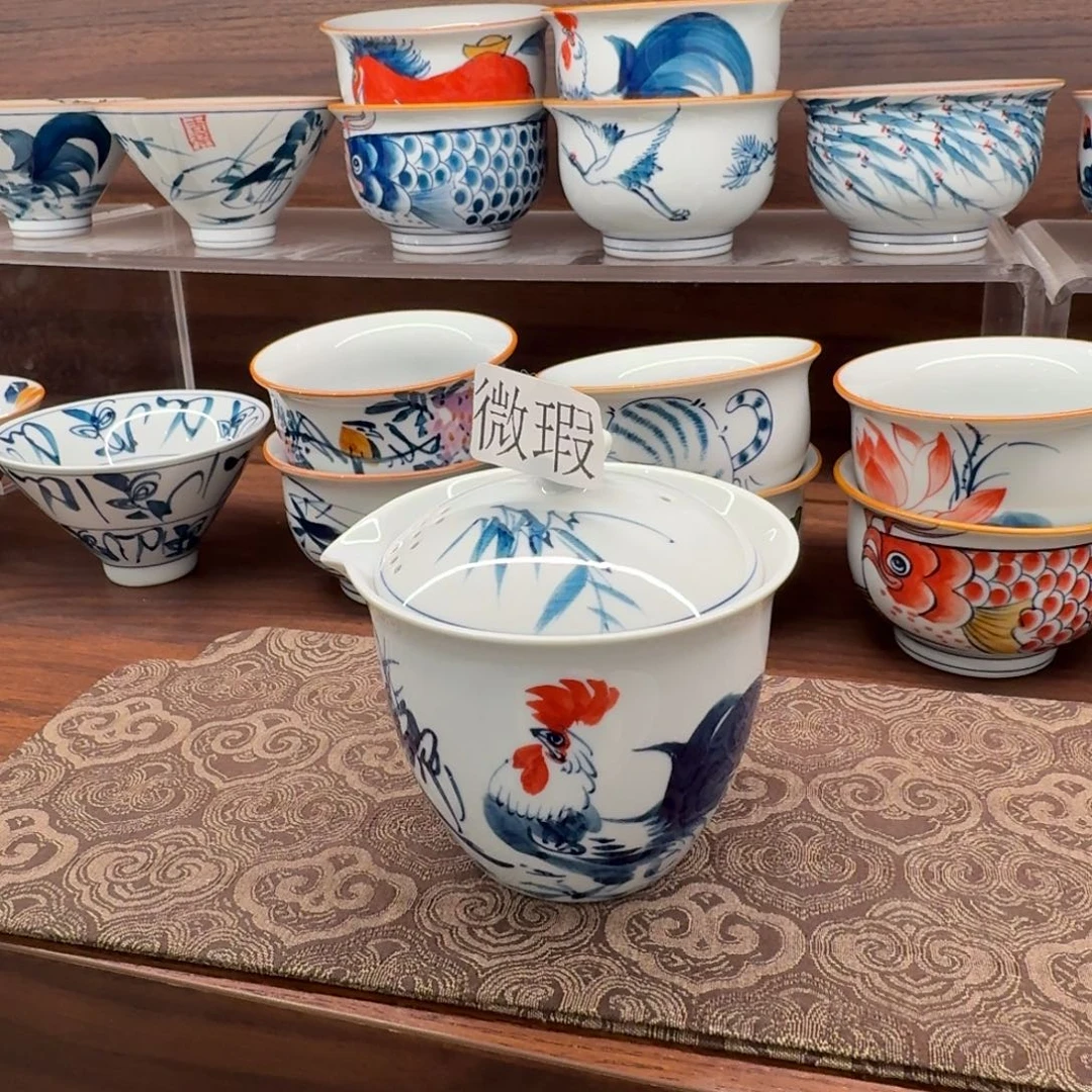 釉下手绘茶具微瑕