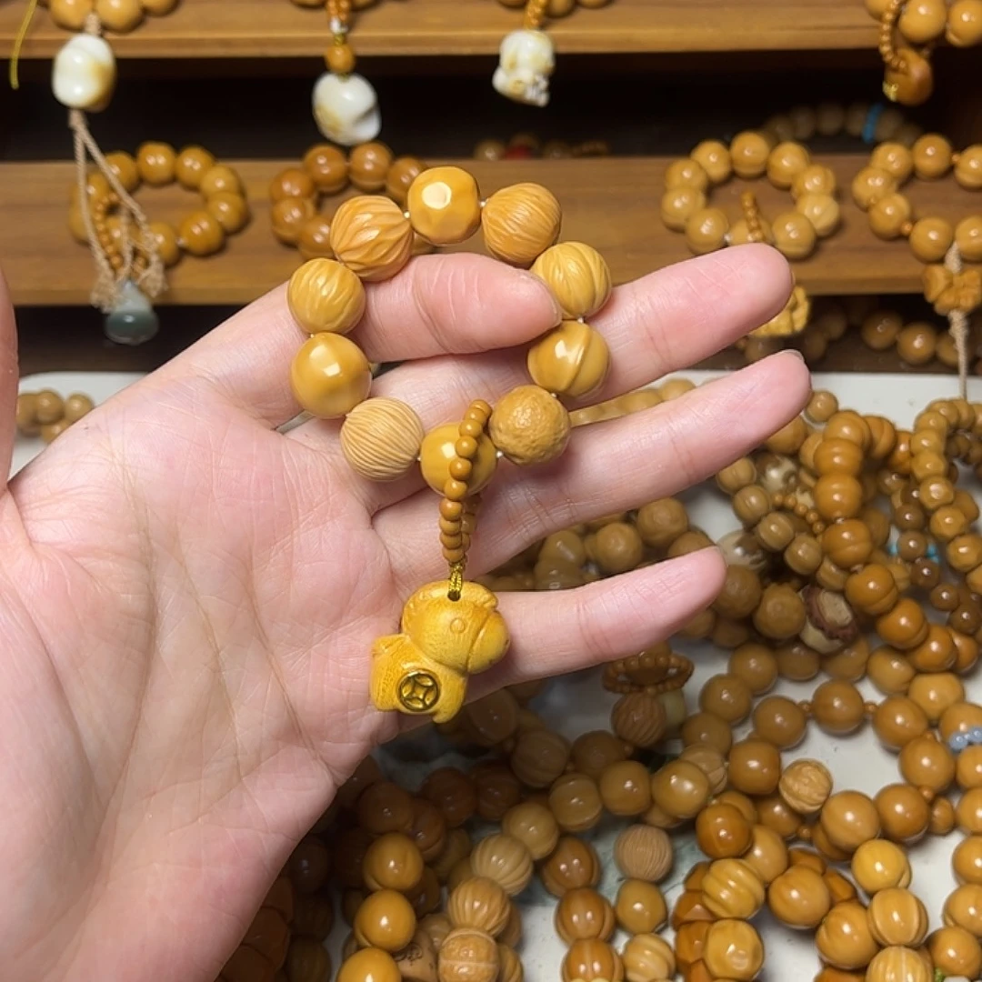 乔***巴木质非金属天然猴头