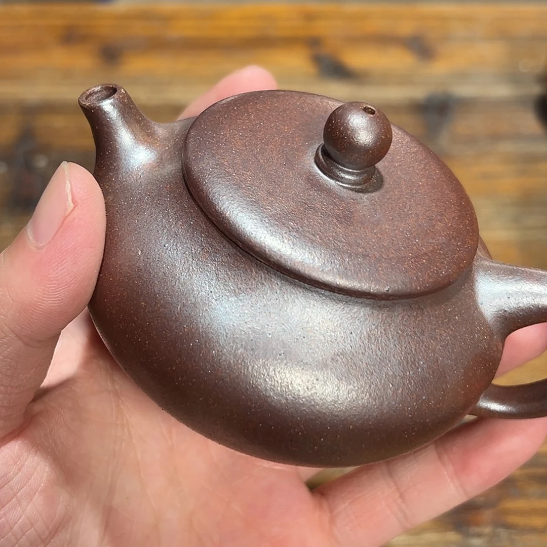 紫砂茶壶紫砂的味道很