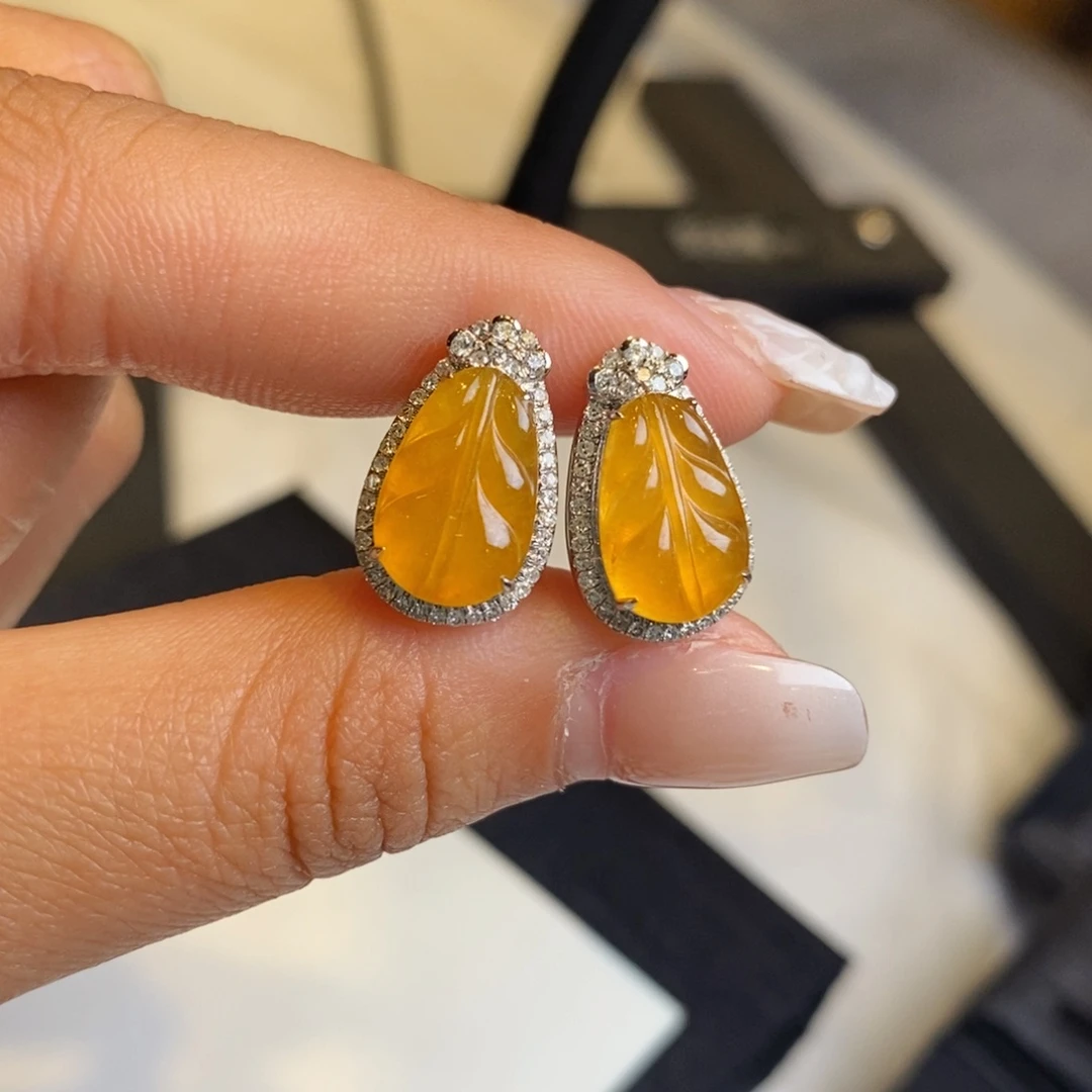 翡翠耳饰18K金镶嵌设计款叶子耳包