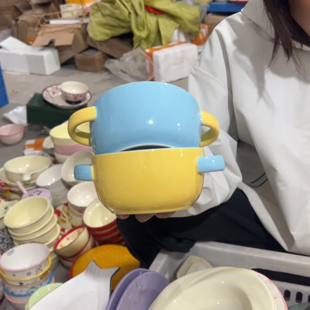 瓷片宝宝碗蓝色黄色两个微瑕