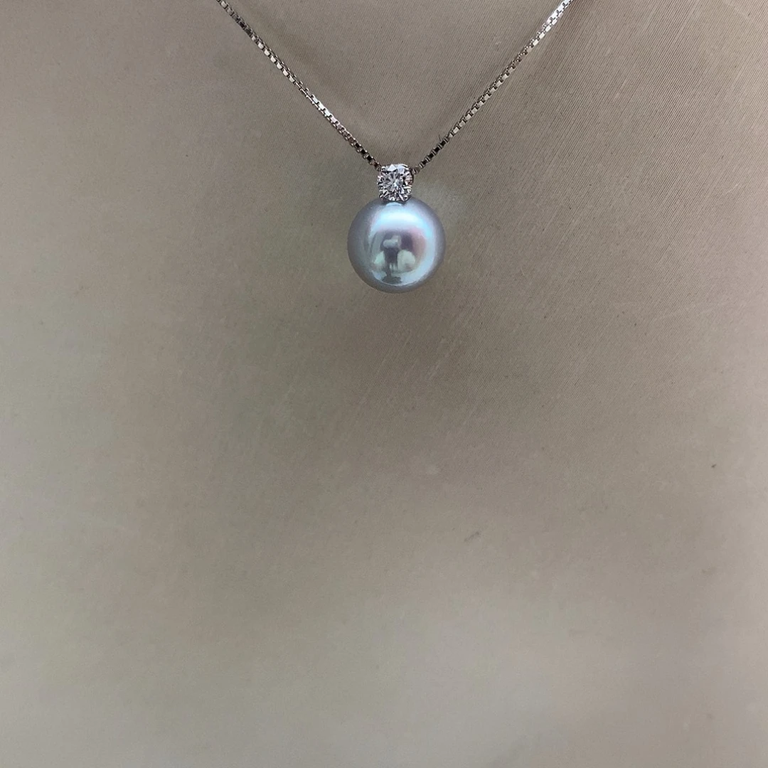 18K金镶嵌吊坠(赠链)海水珍珠8.5-9mm 真多麻戴妃