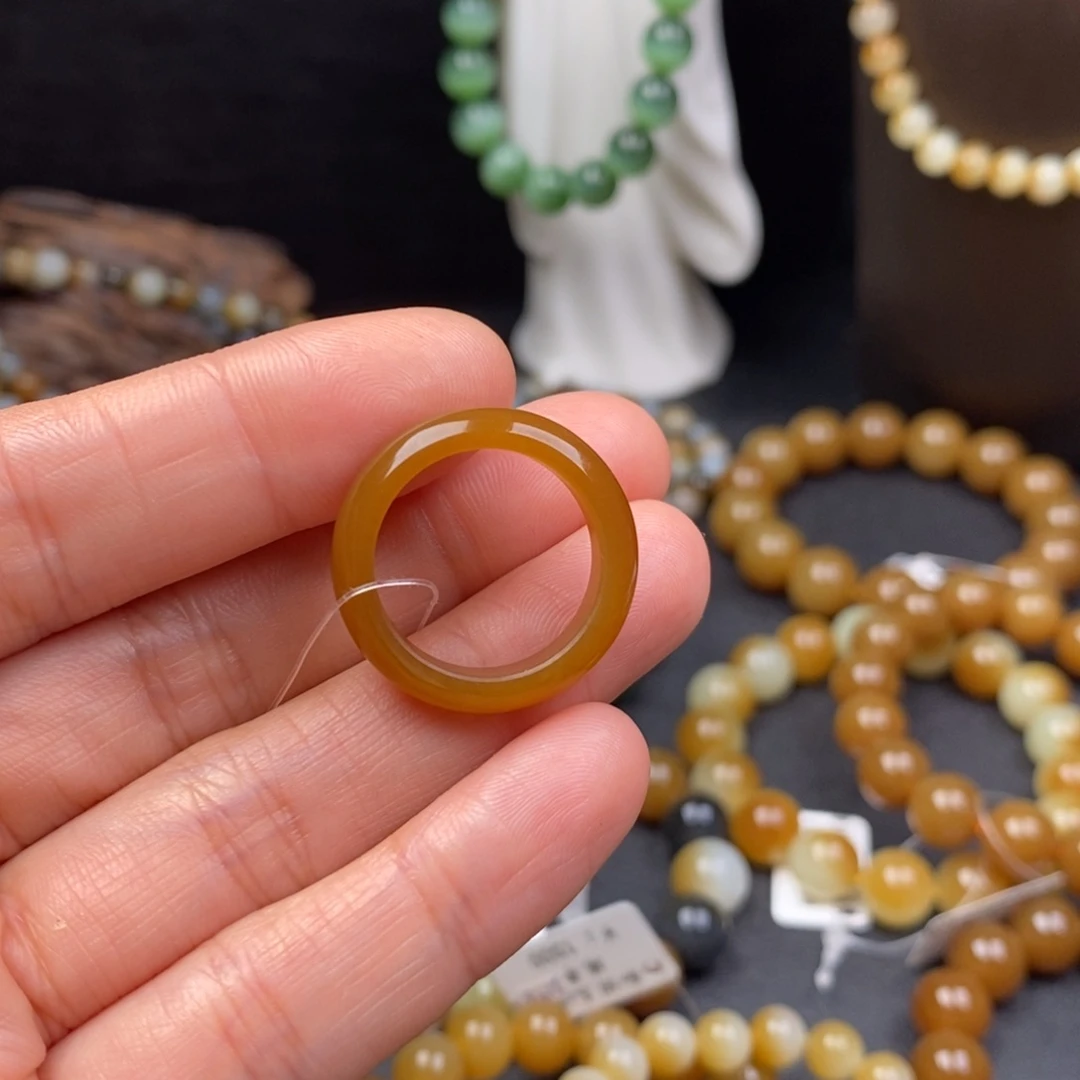 和田玉戒圈未镶嵌清*