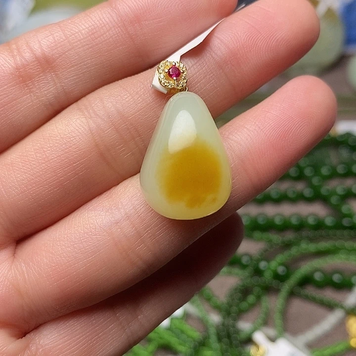 时***食和田玉银S925镶嵌颈饰