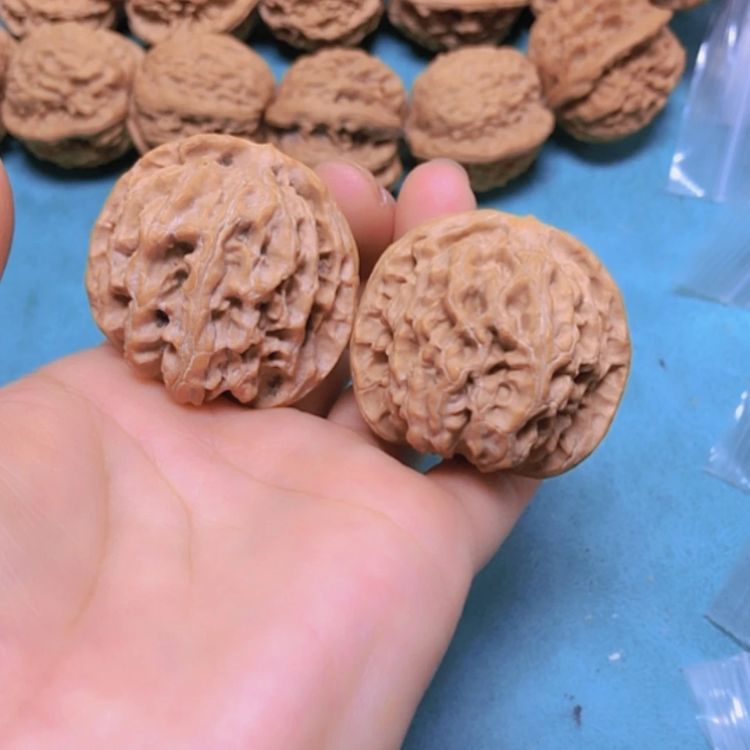 【闪购商品】把件核桃39.5苹果有修