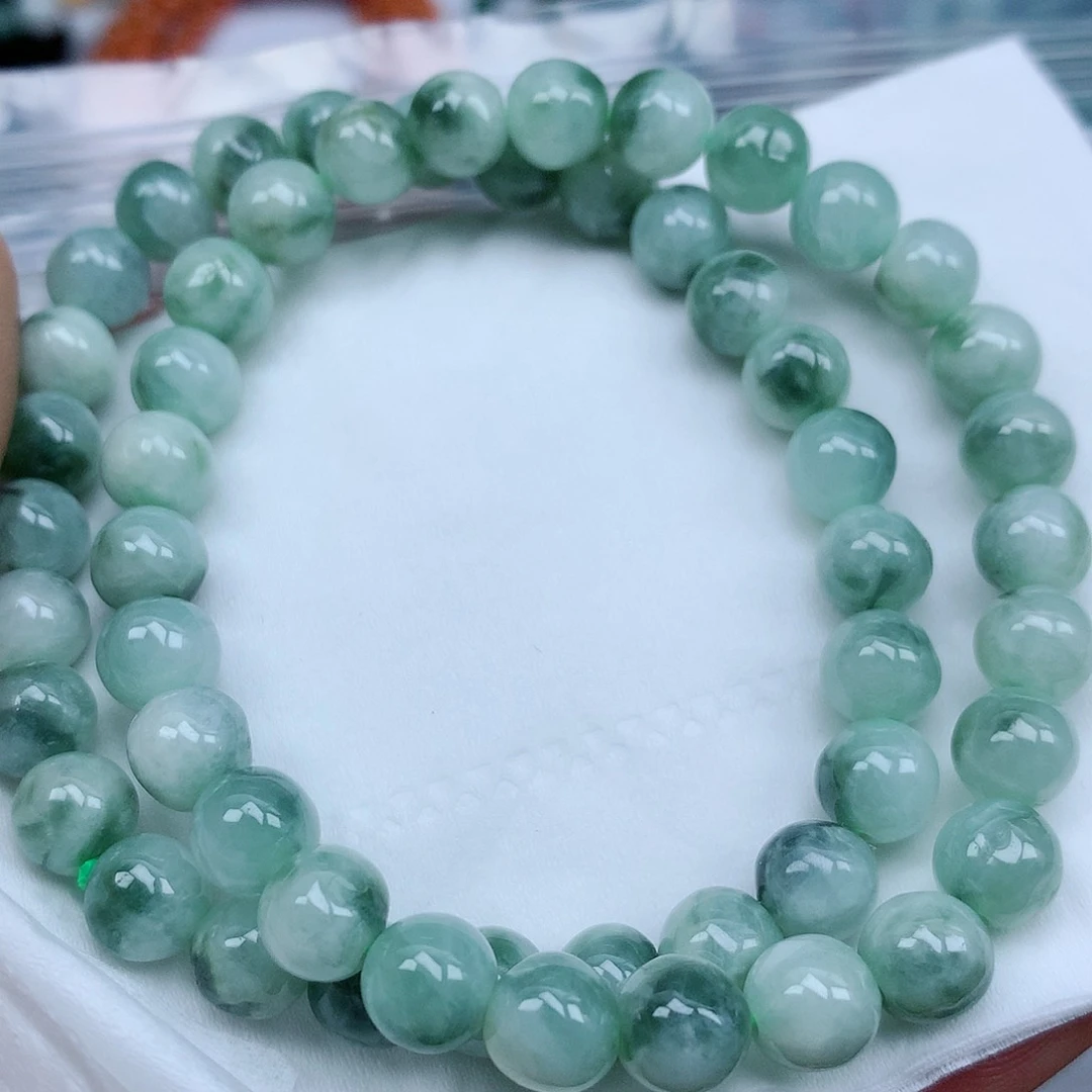 翡翠颈饰未镶嵌手串
