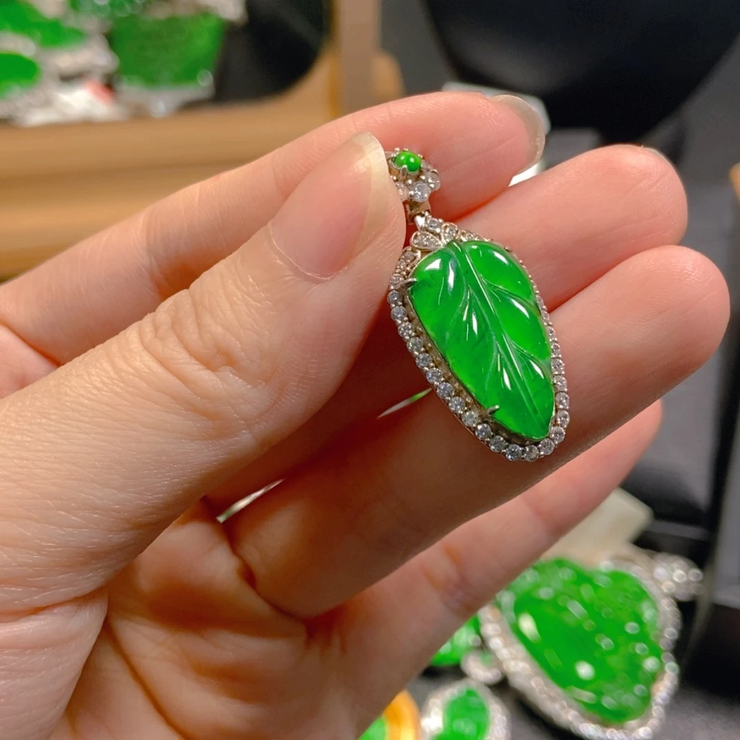 翡翠银S925镶嵌吊坠(不含链)