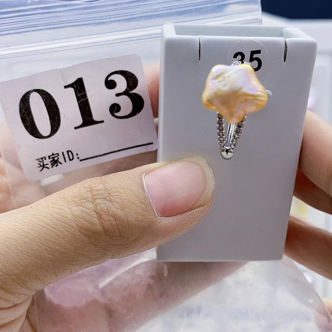 淡水珍珠颈饰钛钢