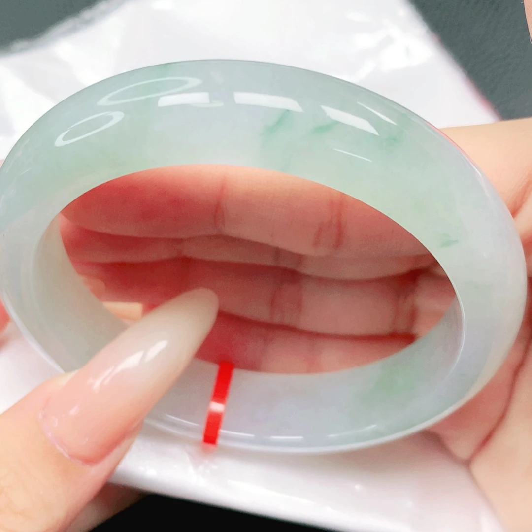 翡翠未镶嵌手镯57