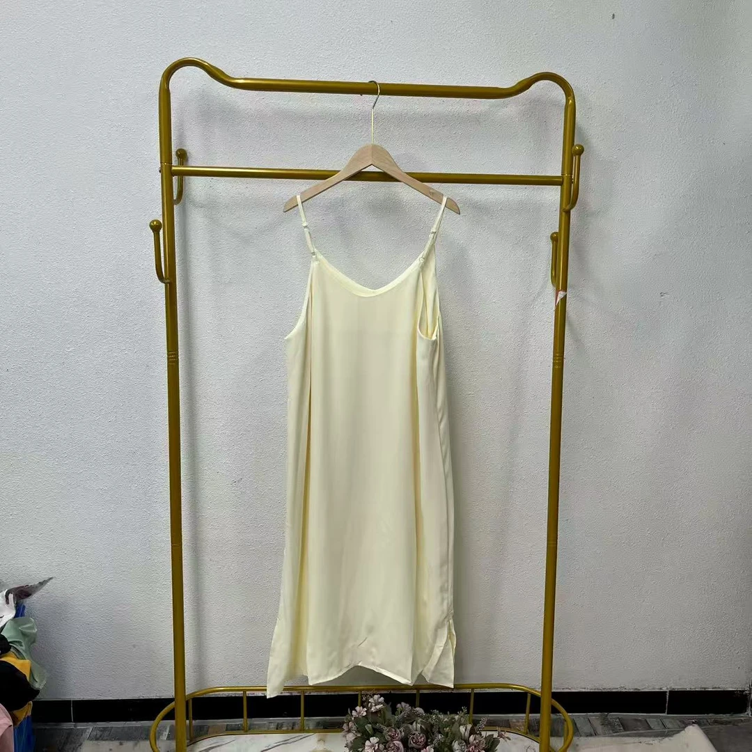 唯琳剪标   C4-12-0451款   浅黄女透气中长吊带裙长110