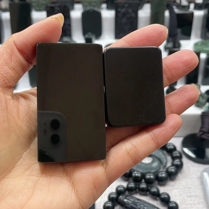 【闪购商品】颈饰未镶嵌和田玉（青玉）卡****眼