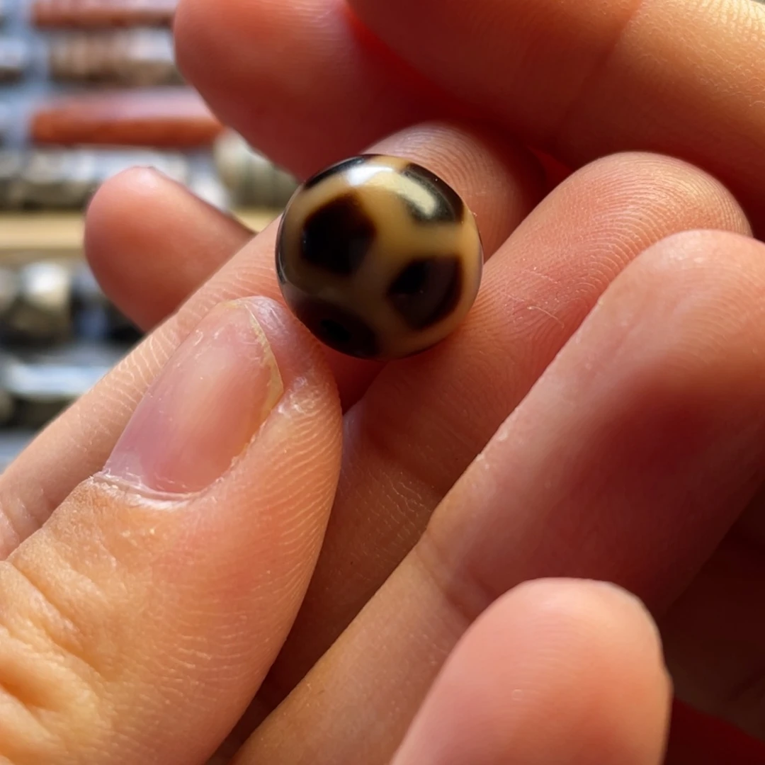 玛瑙/玉髓项链未镶嵌左**雨