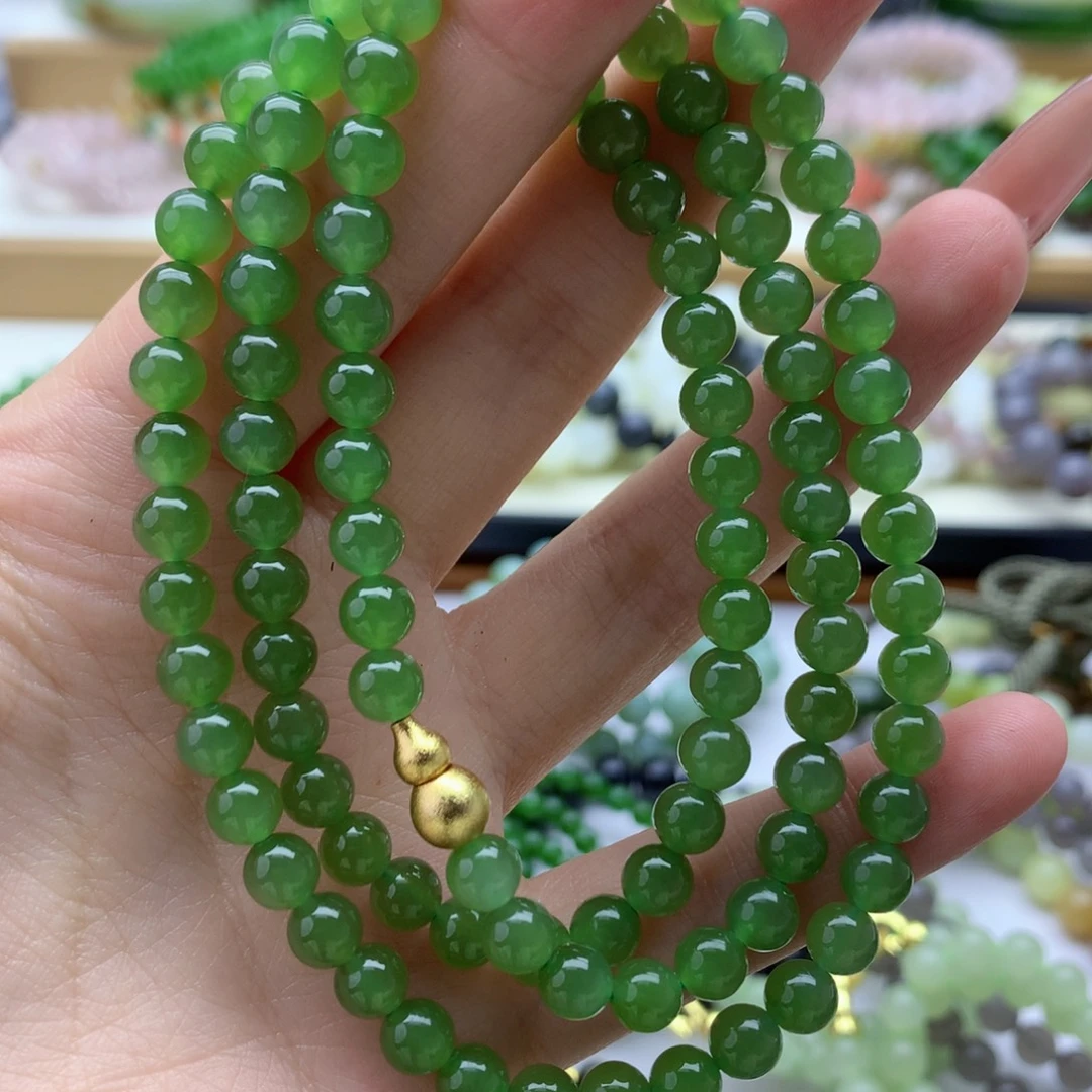 蜜****和田玉未镶嵌手链