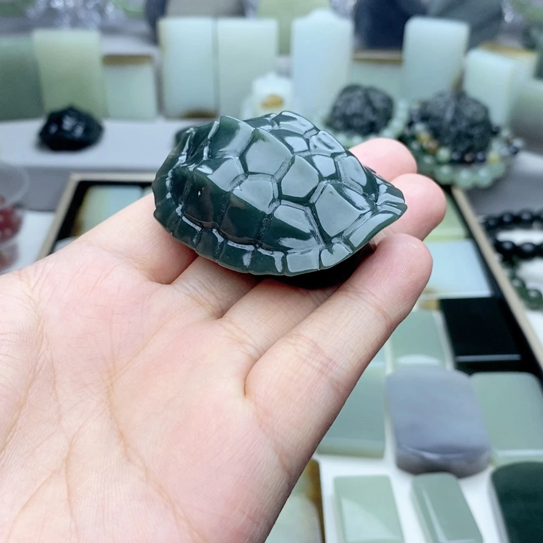 和田玉未镶嵌颈饰请****.