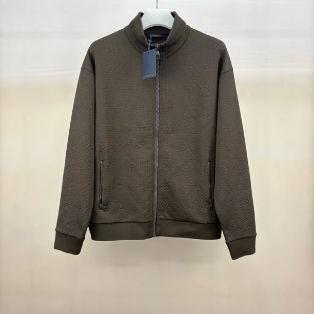 未使用 LouisVuitton/路易威登 24SS棕色浮雕满印外套/XL码/M8455