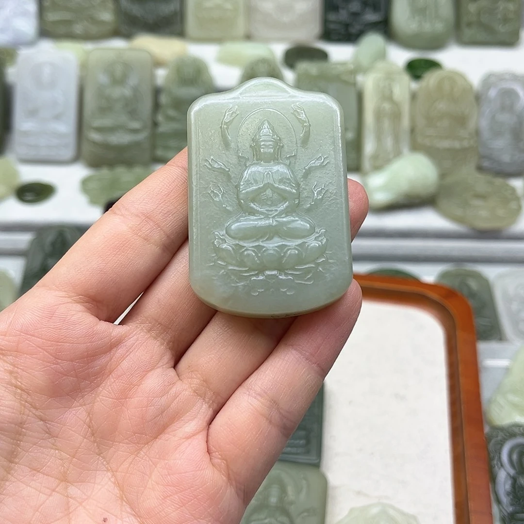 和田玉颈饰未镶嵌?****?