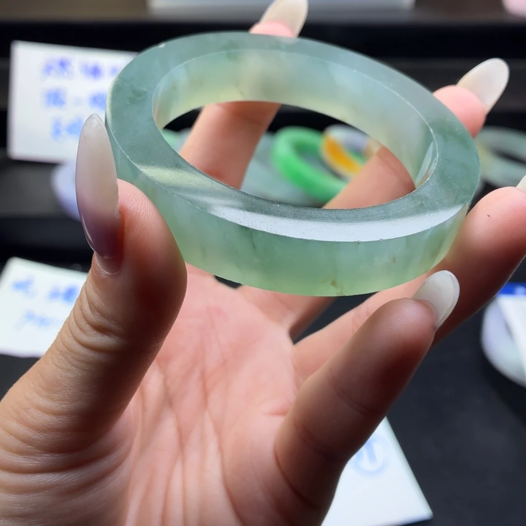 定制翡翠未镶嵌翡翠定金