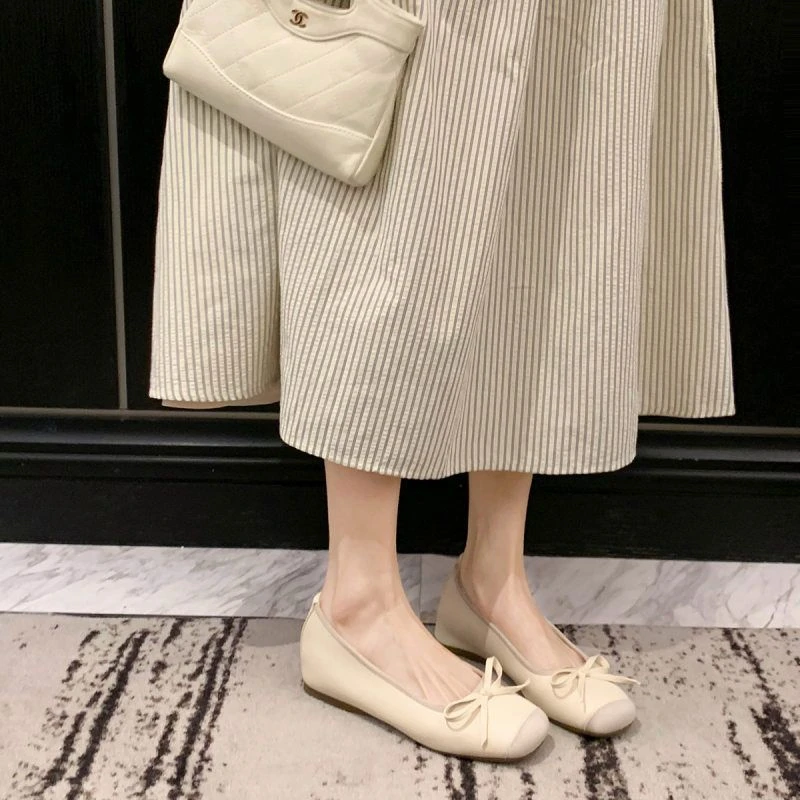 2025爆款百搭新款拼色单鞋软底纯色夏季日常方头车缝线包头平底鞋