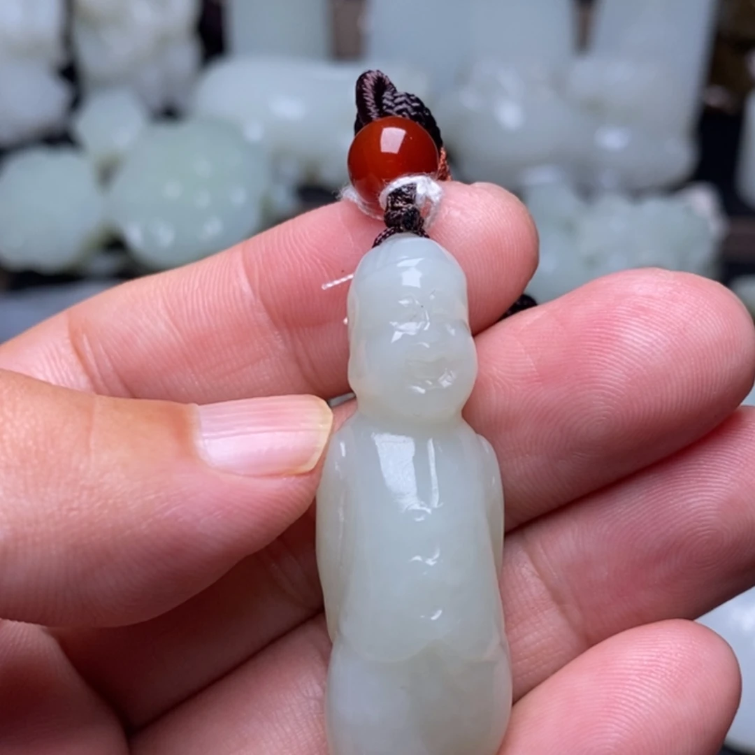 【闪购商品】颈饰未镶嵌和田玉