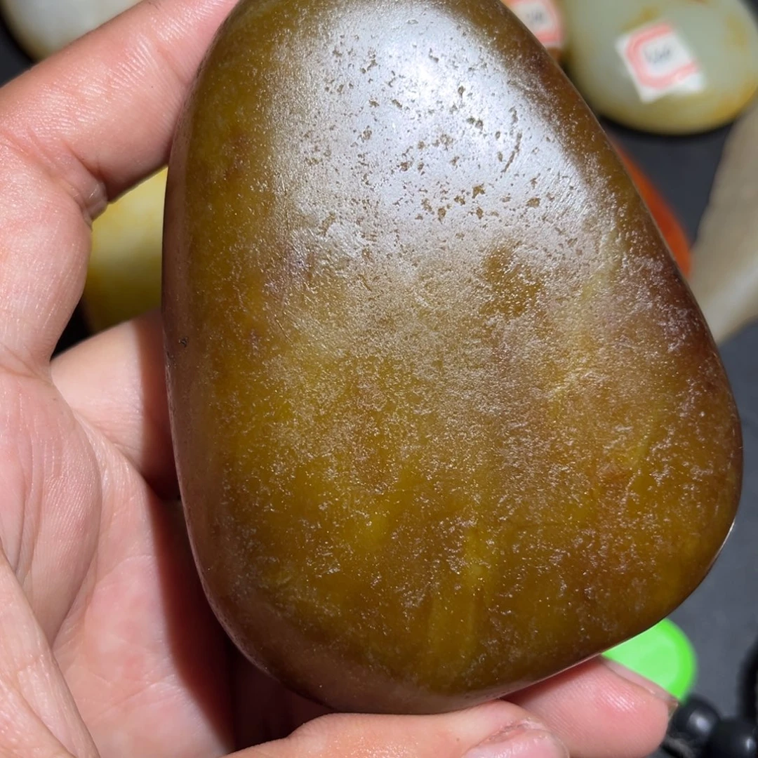 和田玉未镶嵌珠宝奇石