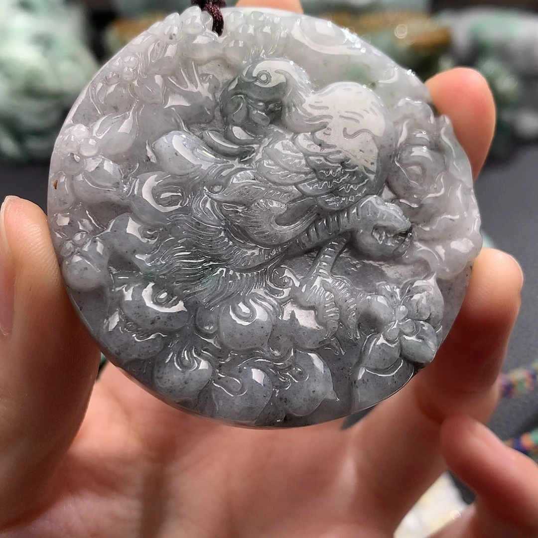 吊坠(不含链)未镶嵌翡翠