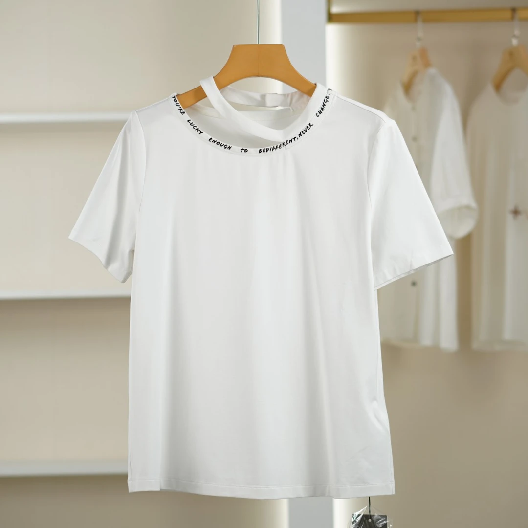 麦迪尚品【曼】50601140 夏季简约小心机短袖T恤衫品牌撤柜女装
