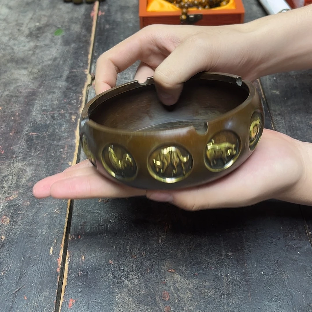 大叶紫檀（黑酸枝木类）