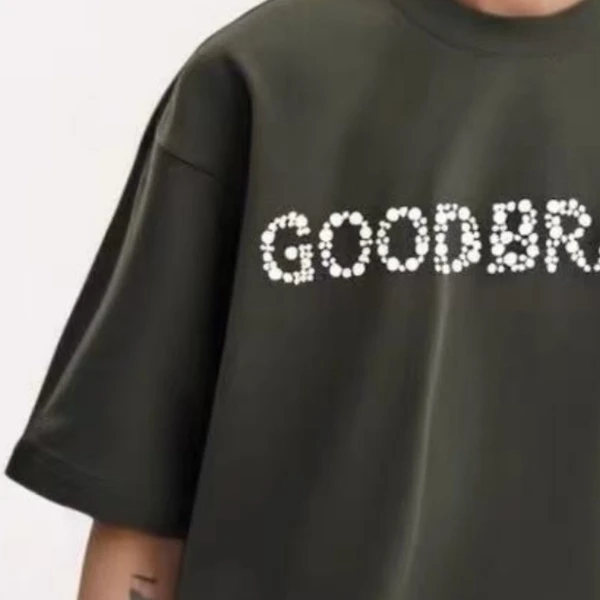 [汪苏泷同款】GOODBRAND 25SS 珠片标语时尚高级感短袖T恤男女同款
