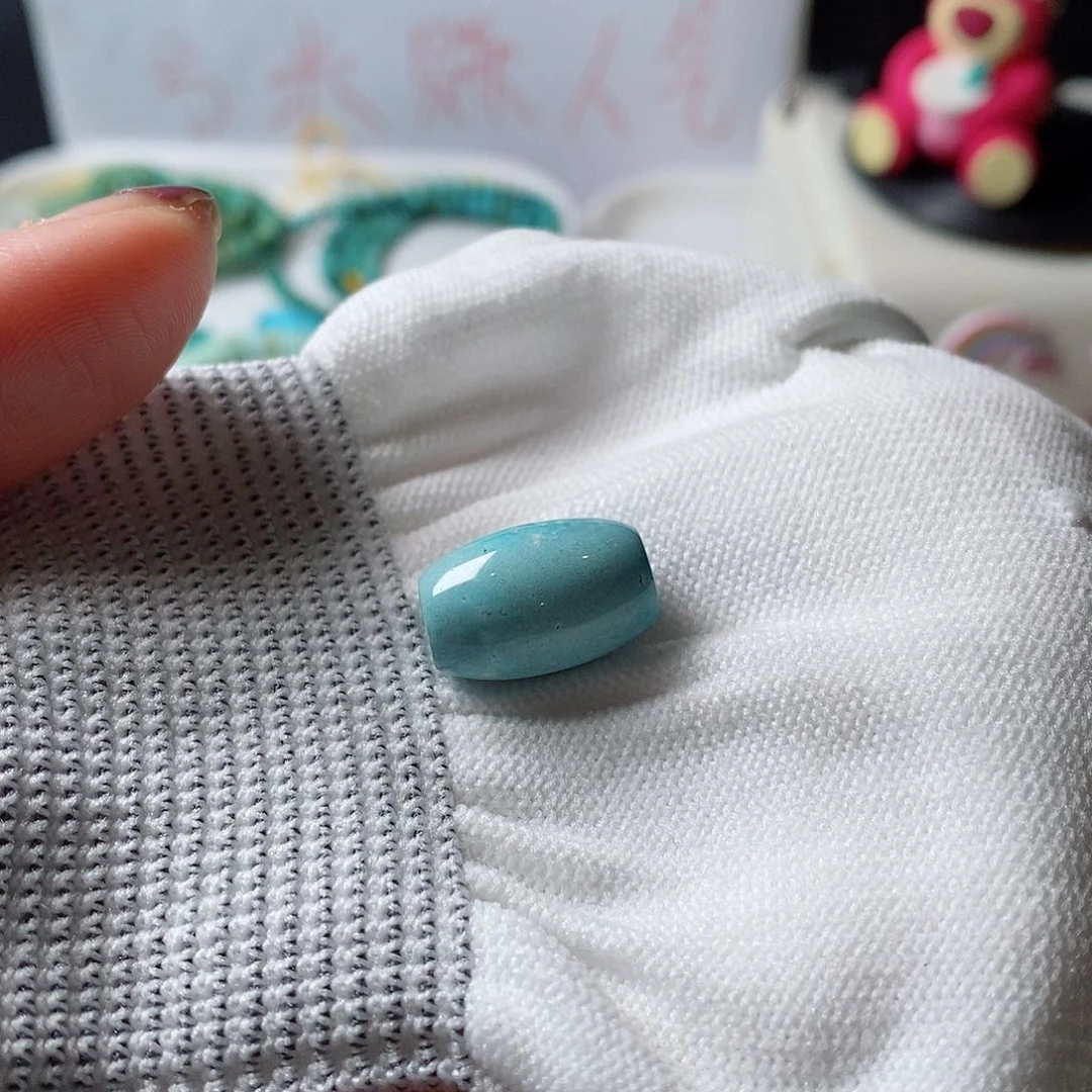 绿松石颈饰未镶嵌