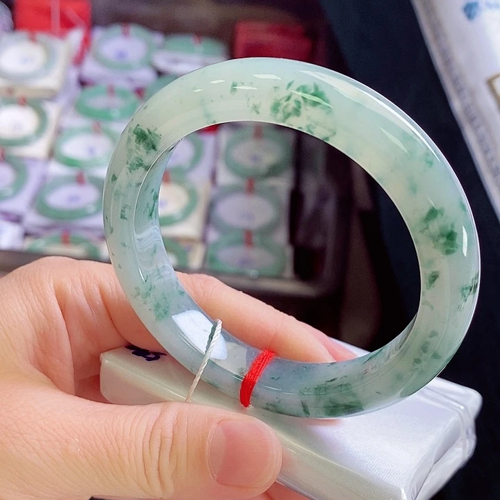 翡翠未镶嵌手镯58冰飘花