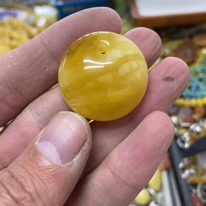 裸石蜜蜡未镶嵌吊坠