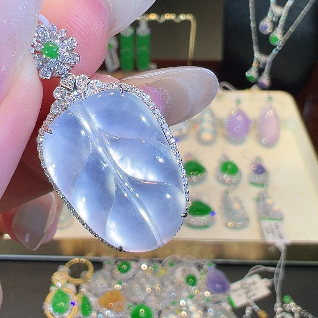 翡翠18K金镶嵌吊坠(不含链)翡翠