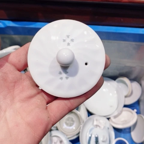 瓷渔*哈哈哈哈哈哈哈哈哈哈哈哈