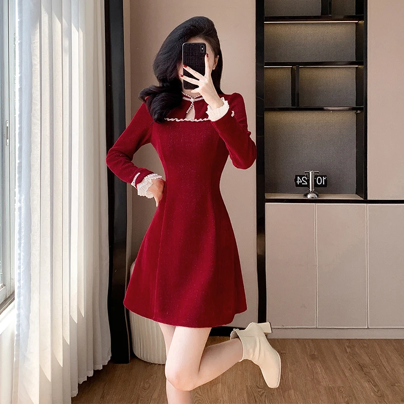 一件过春节喜庆时尚新中式改良旗袍少女礼服灯芯绒盘扣珍珠连衣裙