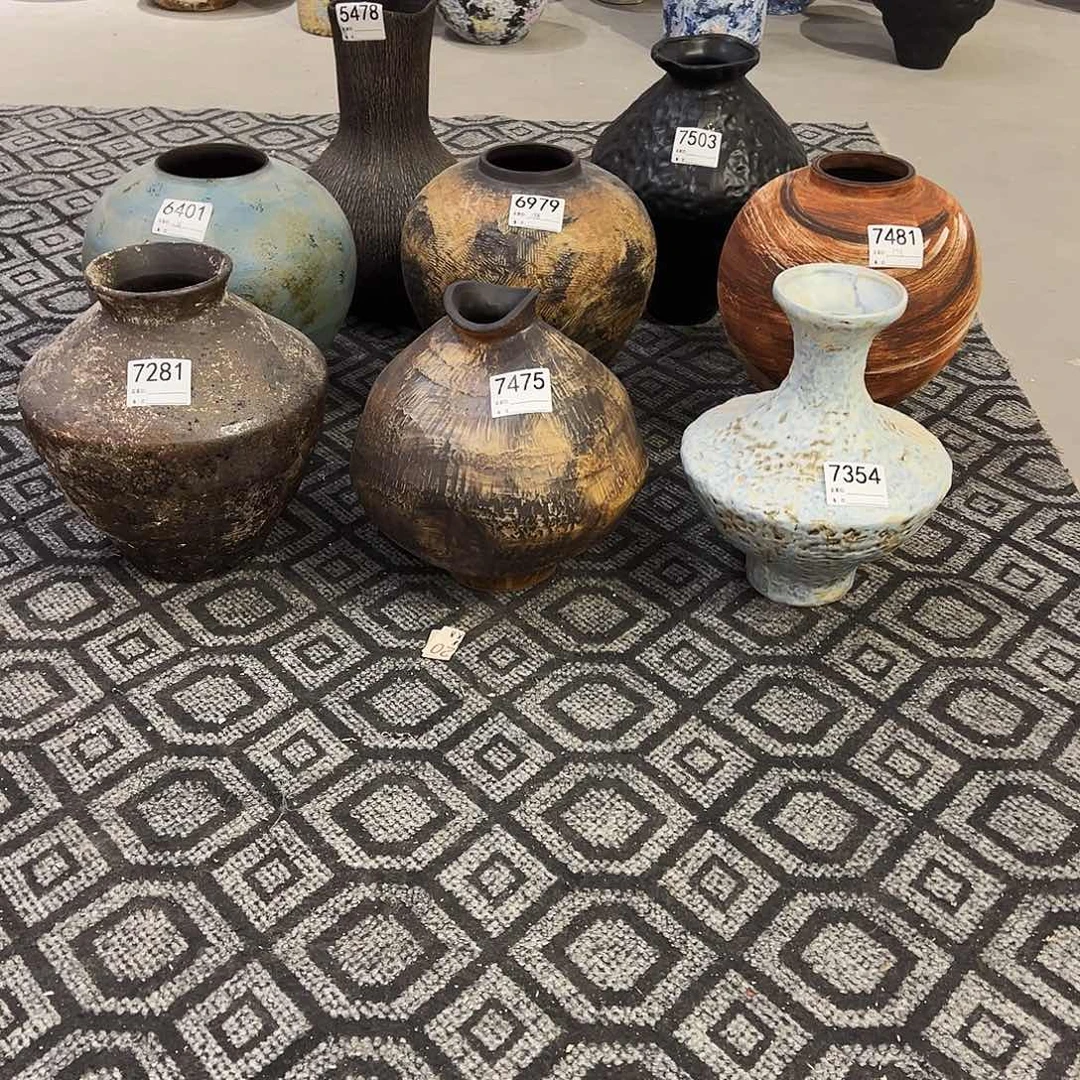 瓶花****学镜头里一共8只