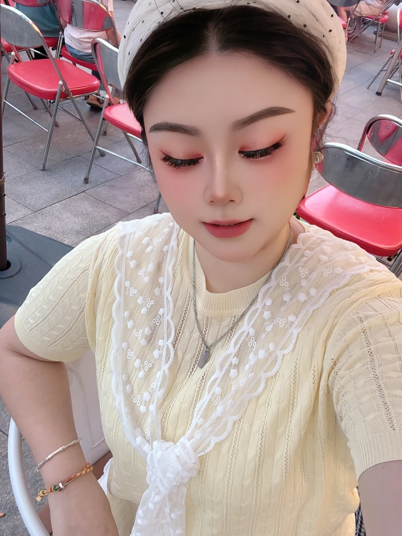 【清仓】052大码胖mm韩版设计感蕾丝披肩针织短袖T恤女2025显瘦上衣