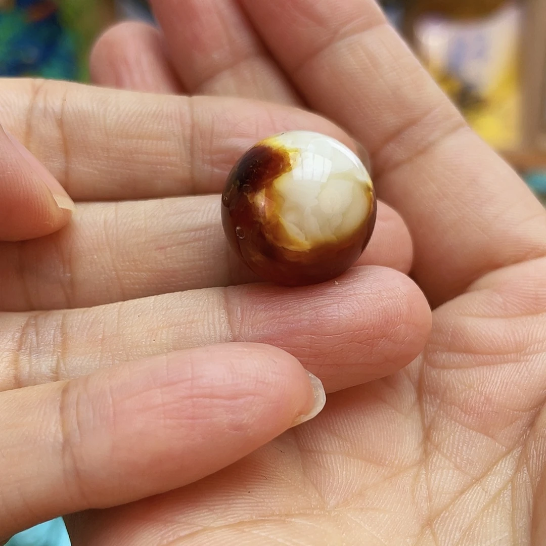 蜜蜡吊坠(不含链)未镶嵌