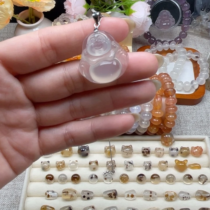 玛瑙/玉髓颈饰合金