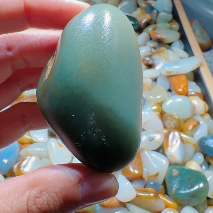 和田玉未镶嵌挂件104克