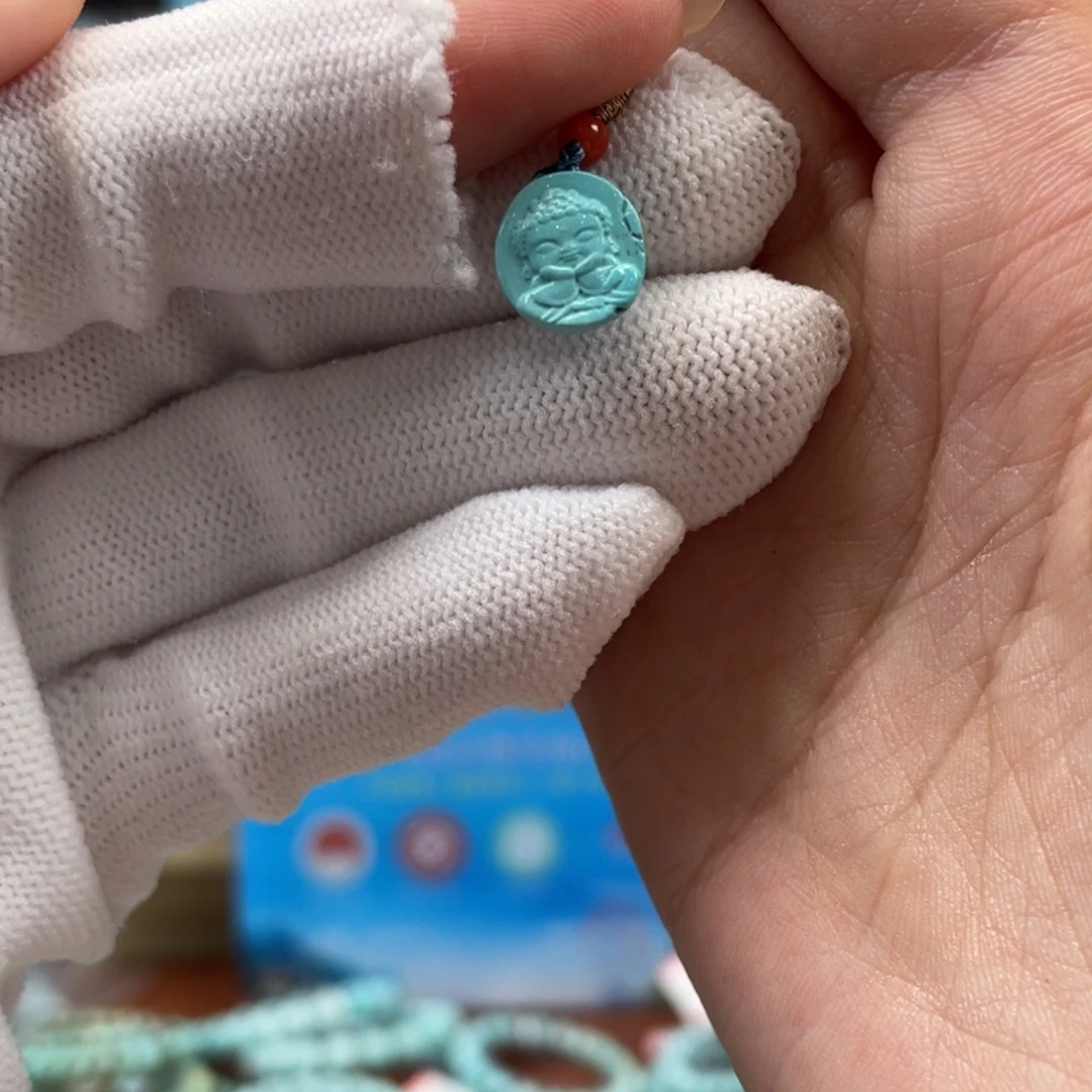 绿松石未镶嵌挂件